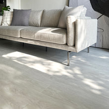 North American Light Oak - Natural Wood Look - QuickFit Vinyl Flooring